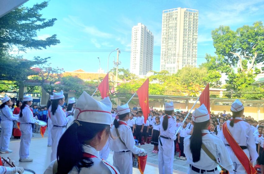  LỄ CHÀO CỜ TUẦN 1